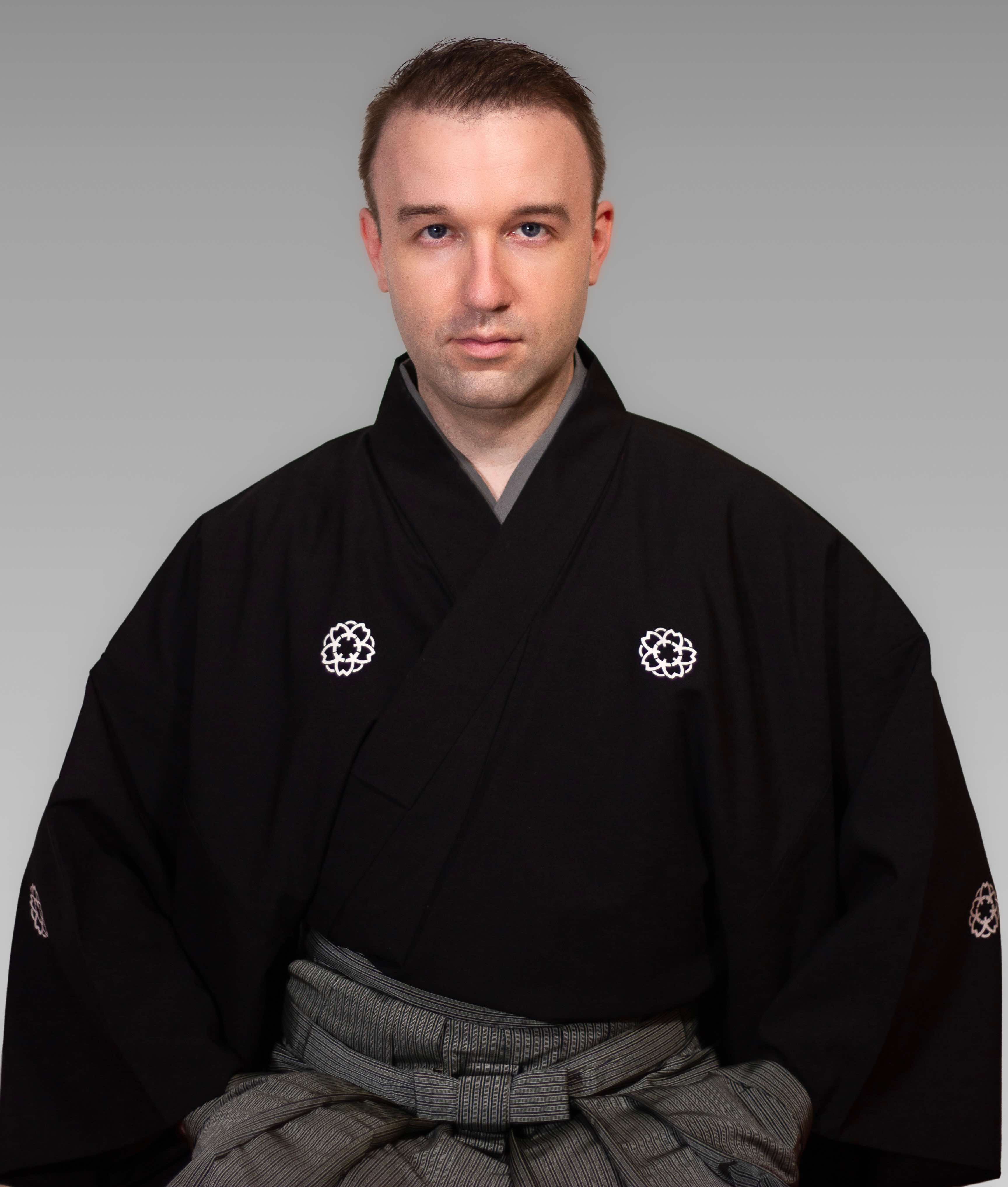Mukon Mochizuki in Kuro Montsuki